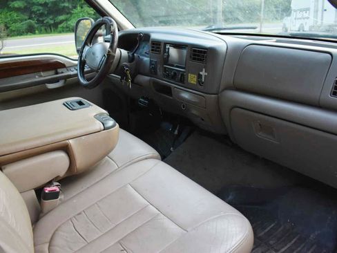 Used 2000 Ford F250 XL AWD/4WD image 35