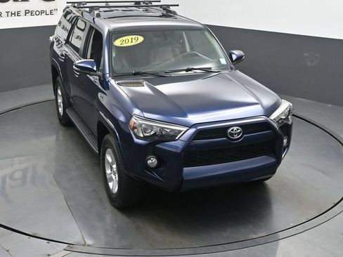 Used 2019 Toyota 4Runner SR5 Premium AWD/4WD image 51