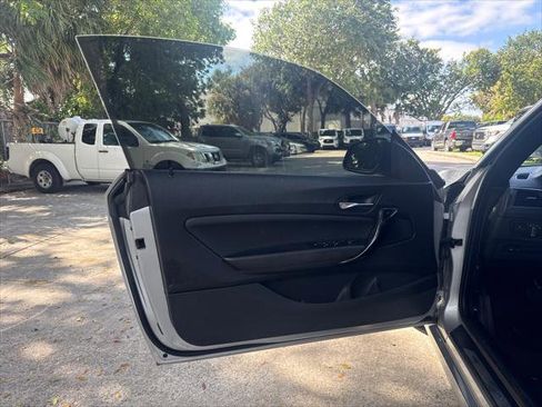 Used 2020 BMW 230i xDrive Convertible image 13