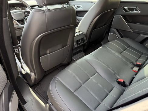 Used 2023 Land Rover Range Rover Velar R-Dynamic S image 35