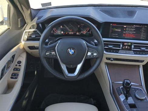 Used 2020 BMW 330i xDrive Sedan w/ Convenience Package image 17