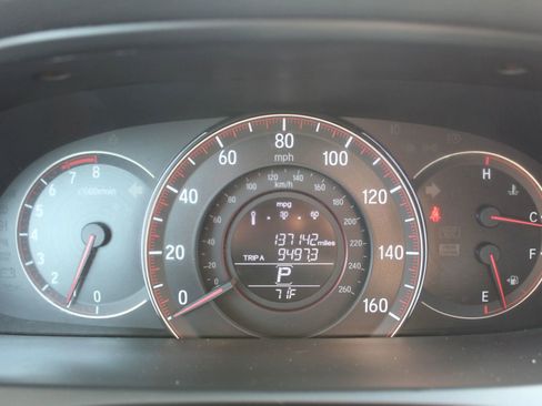 Used 2016 Honda Accord Sport image 14