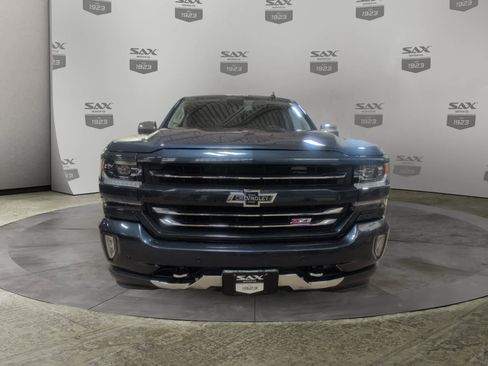Used 2018 Chevrolet Silverado 1500 LTZ Z71 w/ Centennial Edition AWD/4WD image 8