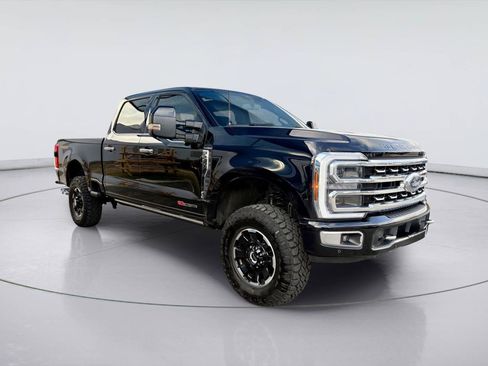 Used 2024 Ford F250 Platinum w/ Tremor Off-Road Package AWD/4WD image 1
