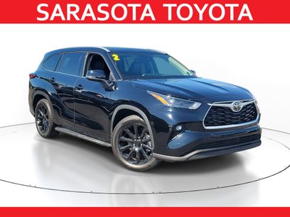 Used 2022 Toyota Highlander XLE