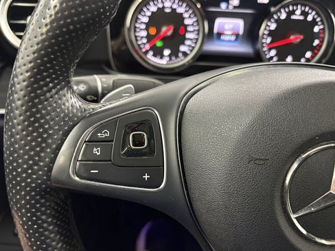 Used 2017 Mercedes-Benz E 300 4MATIC image 27