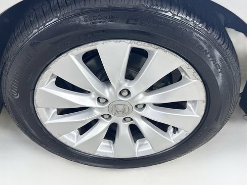Used 2013 Honda Accord EX-L image 39