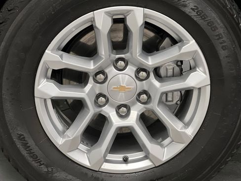 Used 2025 Chevrolet Tahoe LT image 69