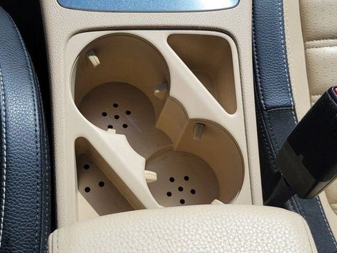 Used 2013 Volkswagen CC Lux image 30