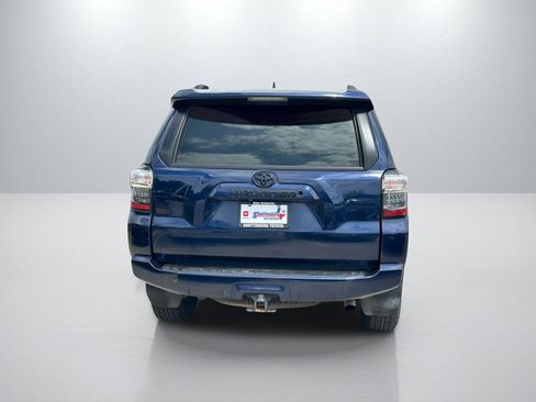 Used 2021 Toyota 4Runner SR5 image 6