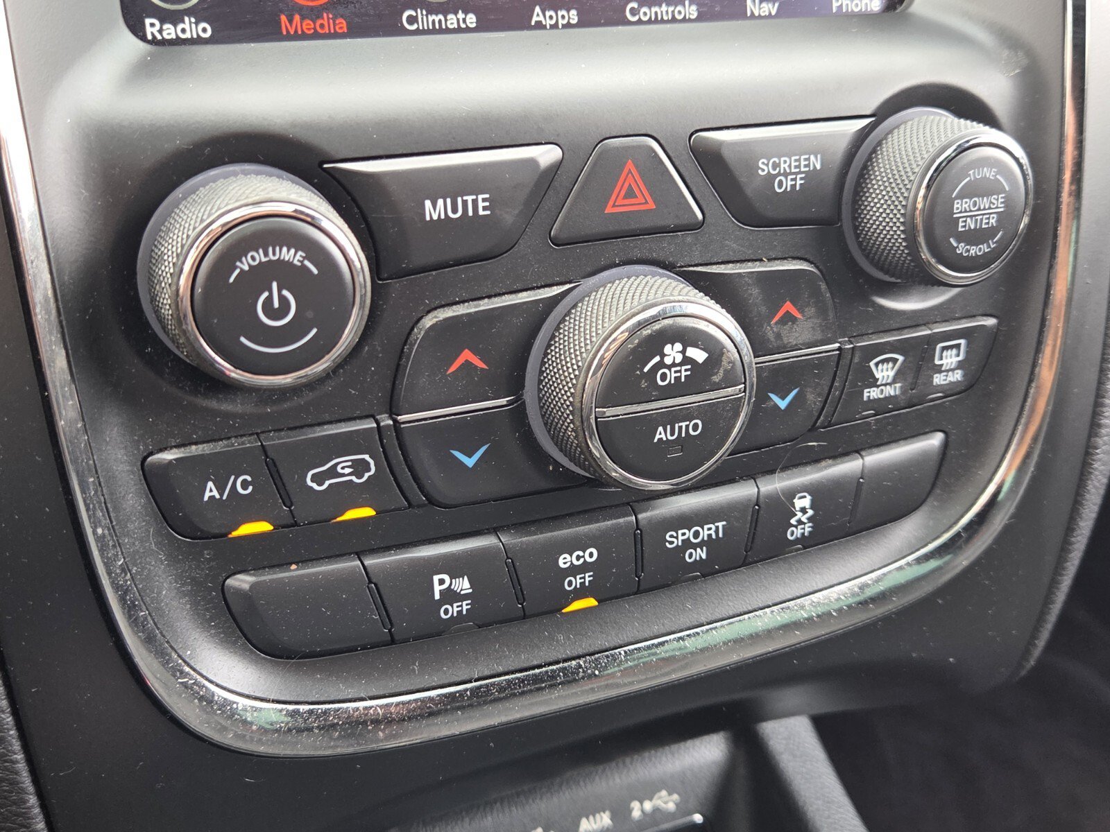 Used 2018 Dodge Durango R/T w/ Trailer Tow Group IV RWD image 20