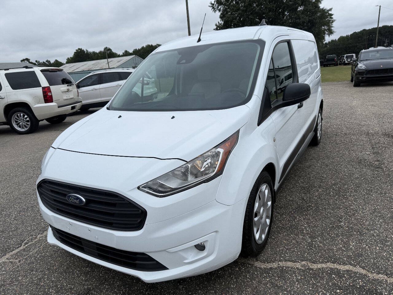 Used 2019 Ford Transit Connect XLT FWD image 7