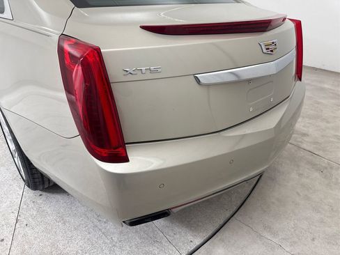 Used 2016 Cadillac XTS Luxury FWD image 20