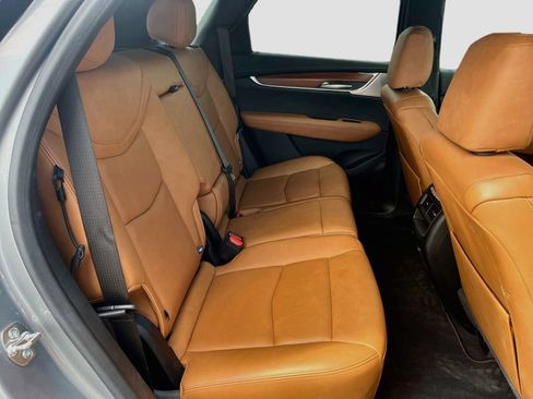 Used 2025 Cadillac XT5 Premium Luxury w/ Technology Package FWD image 29