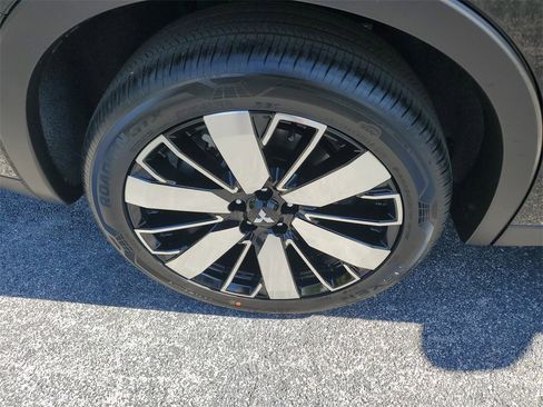 New 2026 Mitsubishi Outlander SE image 7