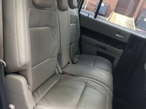 Used 2010 Ford Flex SEL AWD/4WD image 15