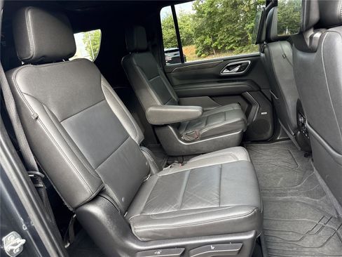 Used 2021 Chevrolet Suburban LT w/ Rear Media and Nav Package image 24