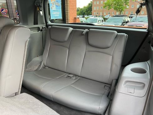 Used 2004 Toyota Highlander 4WD V6 image 27