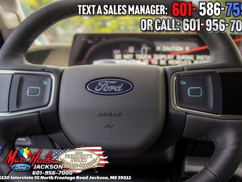 Certified 2025 Ford Expedition Active AWD/4WD image 14