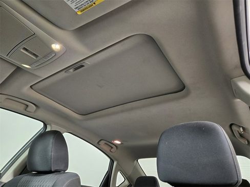 Used 2017 Nissan Altima 2.5 SV w/ Convenience Package image 15