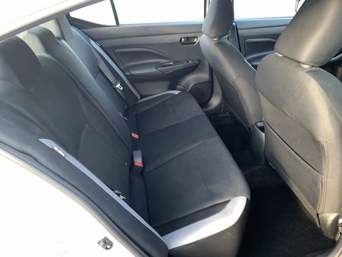 Used 2025 Nissan Versa S w/ S Plus Package image 30