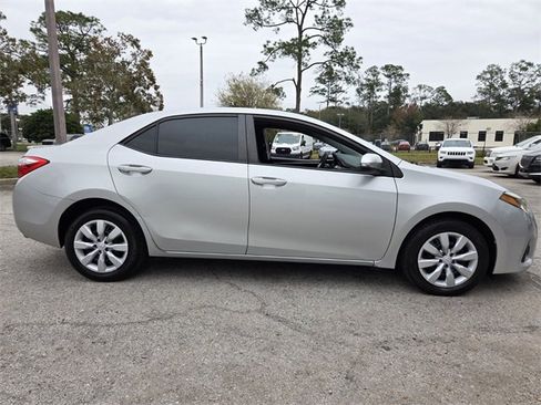 Used 2015 Toyota Corolla S image 8