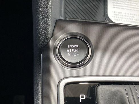New 2026 Kia Sportage EX FWD image 21