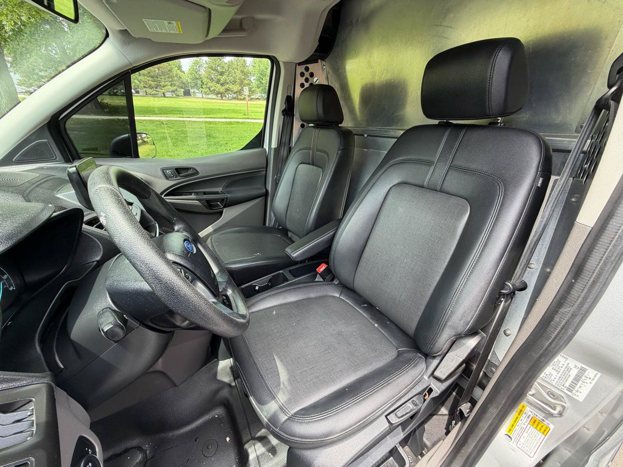 Used 2022 Ford Transit Connect XL FWD image 12