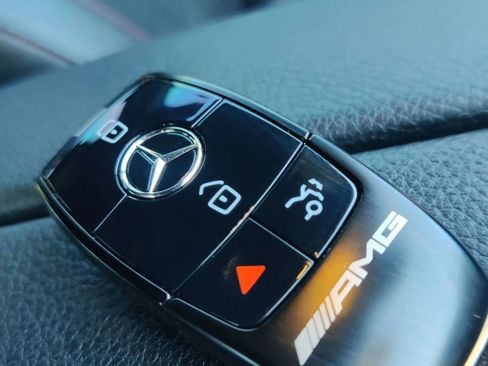 Used 2021 Mercedes-Benz GLA 35 AMG 4MATIC image 42