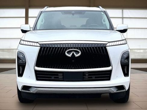 Used 2026 INFINITI QX80 Luxe w/ Cargo Package AWD/4WD image 3