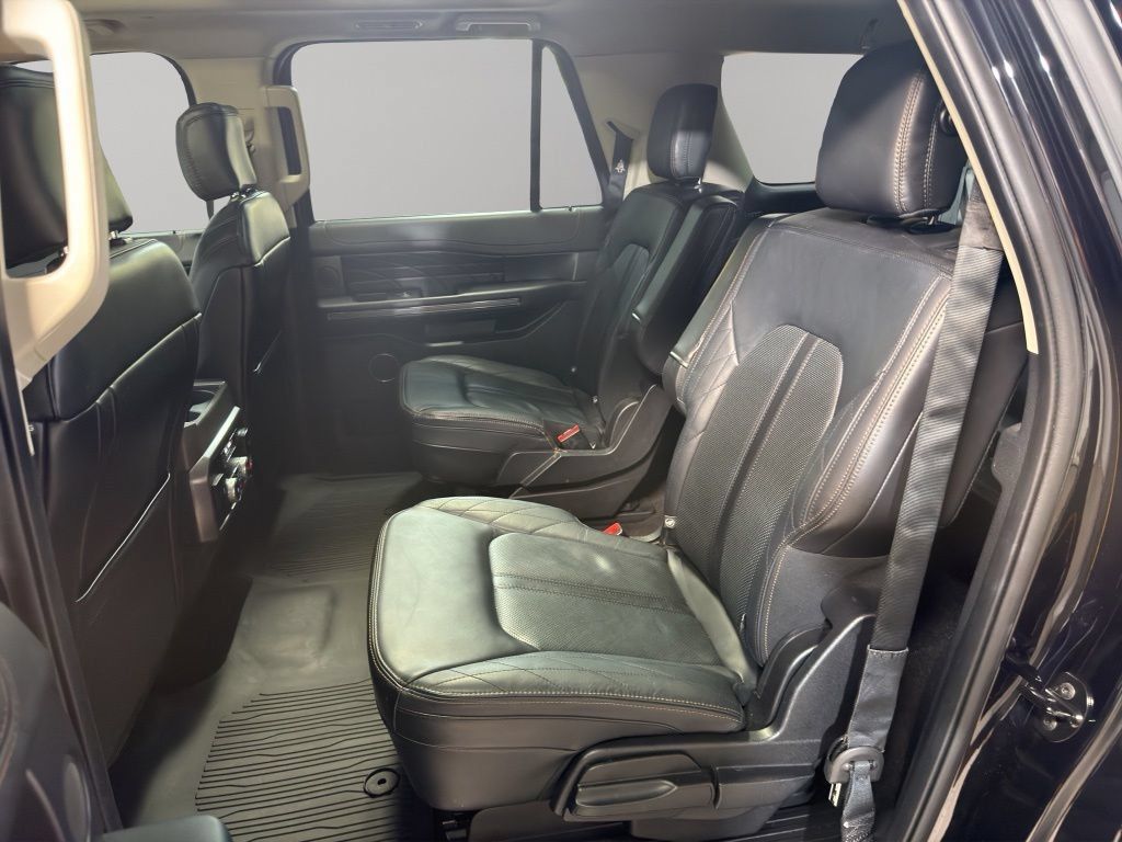 Used 2020 Ford Expedition Max Platinum AWD/4WD image 17