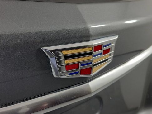 Used 2024 Cadillac XT5 Luxury FWD image 7