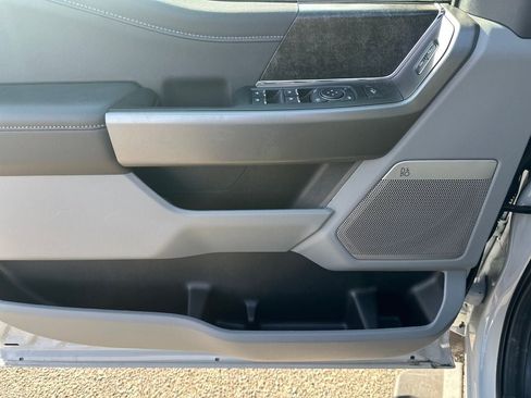 New 2025 Ford F250 XLT w/ Black Appearance Package image 14