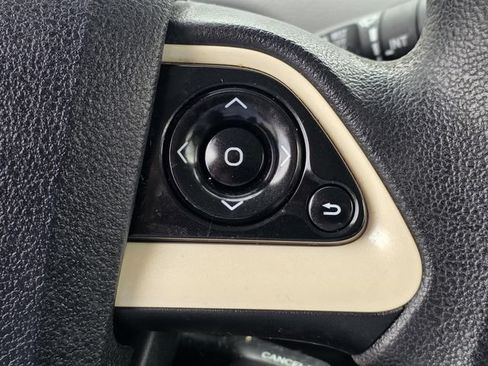 Used 2016 Toyota Prius Two FWD image 23