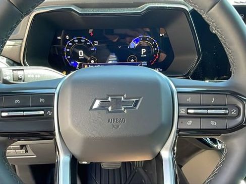 Used 2025 Chevrolet Colorado ZR2 w/ ZR2 Bison Edition image 28