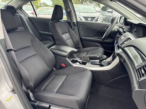 Used 2014 Honda Accord Sport image 13