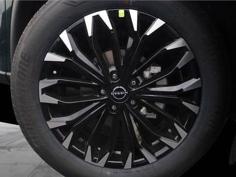 New 2026 Nissan Rogue Dark Armor AWD/4WD image 3