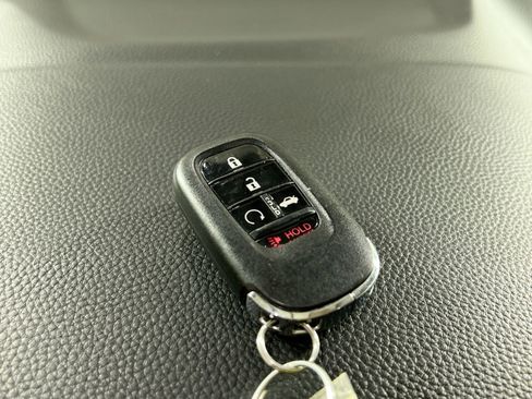 Used 2025 Honda Accord LX image 27