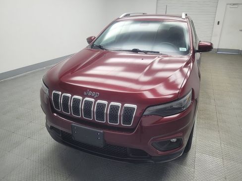 Used 2019 Jeep Cherokee Latitude Plus w/ Cold Weather Group AWD/4WD image 15