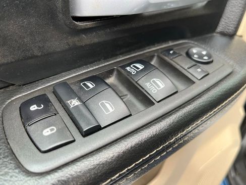 Used 2022 RAM 3500 Big Horn w/ Level C Equiment Group image 20