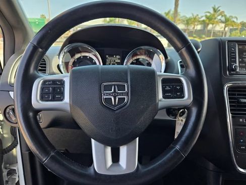 Used 2018 Dodge Grand Caravan GT FWD image 20