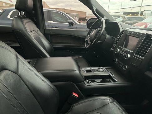 Used 2021 Ford Expedition Max Limited image 8
