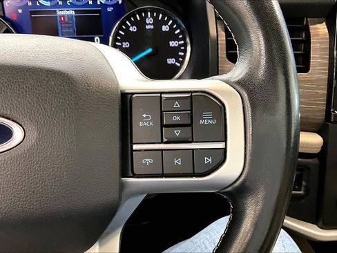 Used 2023 Ford Expedition Limited image 48