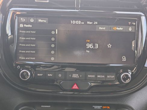 Used 2020 Kia Soul EX image 24