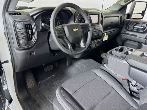 New 2026 Chevrolet Silverado 2500 Custom w/ Custom Value Package AWD/4WD image 5