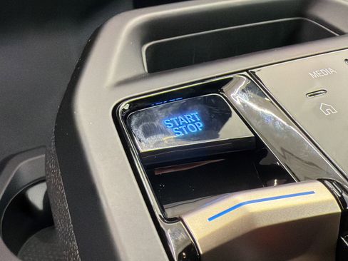 New 2026 BMW iX xDrive45 AWD/4WD image 20