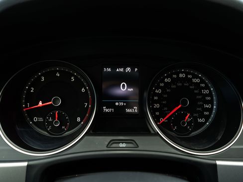 Used 2020 Volkswagen Atlas SE image 22