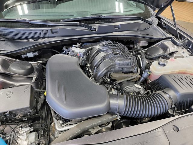 Used 2023 Dodge Charger SXT w/ Blacktop Package AWD/4WD image 34