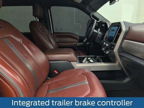 Certified 2022 Ford F450 Platinum w/ FX4 Off-Road Package image 15