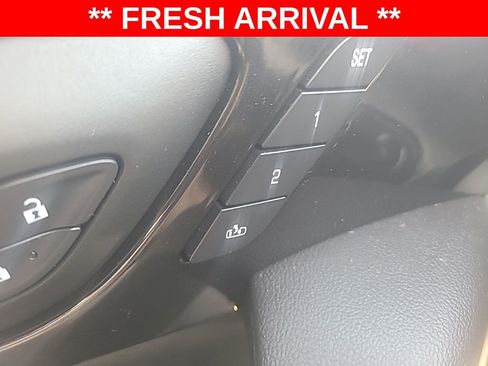 Used 2022 Chevrolet Blazer RS w/ Enhanced Convenience Package image 12